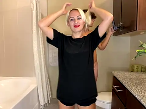 girlfriendmissy online show from December 2025 11:55:02 PM