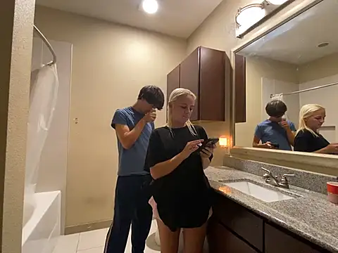 girlfriendmissy online show from March 2025 09:16:02 PM