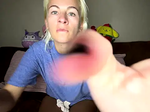 girlfriendmissy online show from October 2025 11:17:01 PM