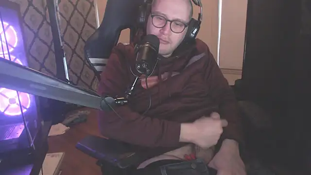 chicostick413 online show from January 2026 08:27:02 PM