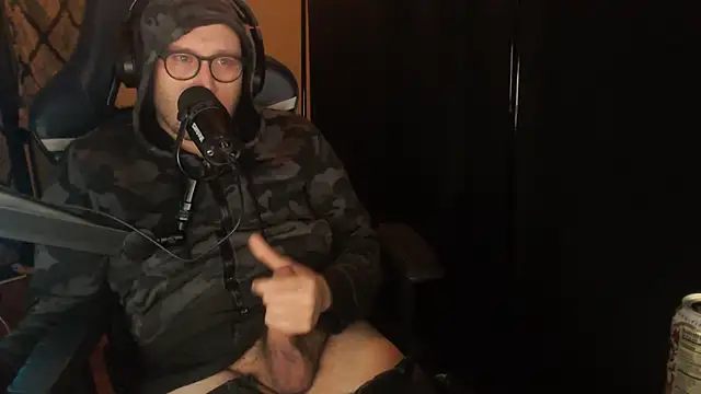 chicostick413 online show from March 2026 01:35:02 AM