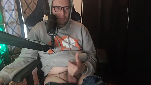 chicostick413 online show from March 2026 02:29:02 PM