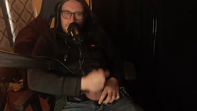 chicostick413 online show from February 2026 08:28:01 PM