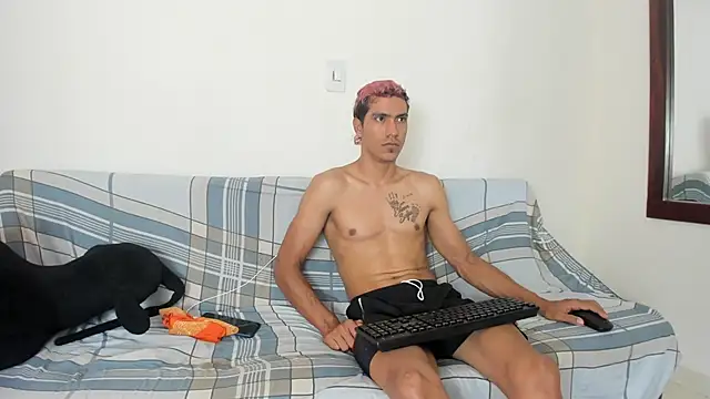 QuinnAndpuma1 online show from February 2025 11:36:02 PM