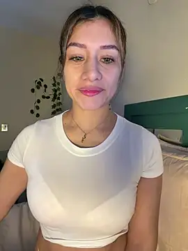 Bckystonee online show from April 2026 06:52:01 PM