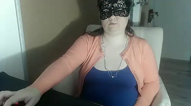 Snapshot of ReifeVenna chatting on January 2025 03:56:02 PM ReifeVenna online show from January 2025 03:56:02 PM