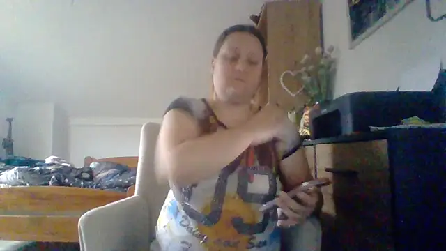 Snapshot of ReifeVenna chatting on September 2025 03:08:02 PM ReifeVenna online show from September 2025 03:08:02 PM