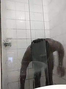 Snapshot of Chocolate_factory_man chatting on November 2025 01:28:02 AM Chocolate factory man online show from November 2025 01:28:02 AM