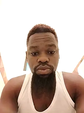 Snapshot of Chocolate_factory_man chatting on November 2025 02:38:01 AM Chocolate factory man online show from November 2025 02:38:01 AM