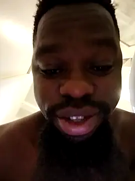 Snapshot of Chocolate_factory_man chatting on November 2025 04:13:01 AM Chocolate factory man online show from November 2025 04:13:01 AM