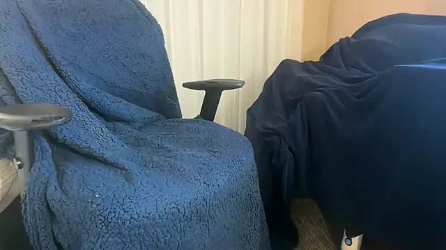 tevinhawkin online show from April 2026 06:31:02 AM