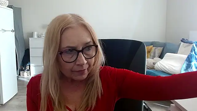 sofia xkiss online show from March 2025 02:39:01 PM