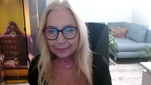 Snapshot of sofia_xkiss chatting on November 2025 02:54:02 PM sofia xkiss online show from November 2025 02:54:02 PM