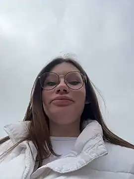 justmila online show from February 2025 01:53:02 PM