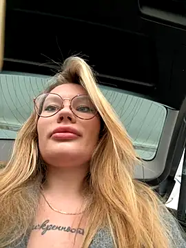 justmila online show from October 2025 08:16:01 AM