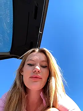 justmila online show from October 2025 10:03:02 AM