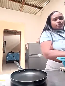 NicolVilla online show from December 2025 02:33:01 PM