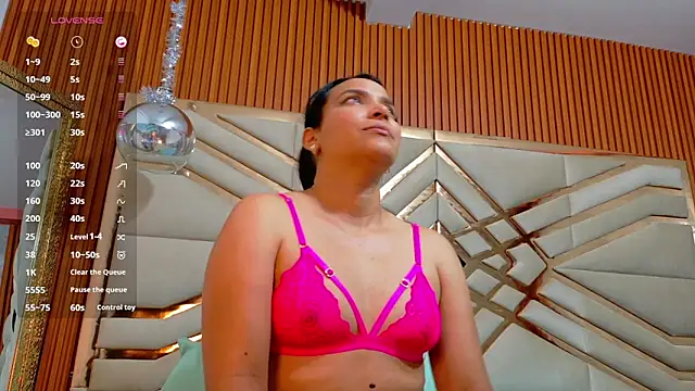 Sluttyandmature online show from March 2026 12:50:02 AM