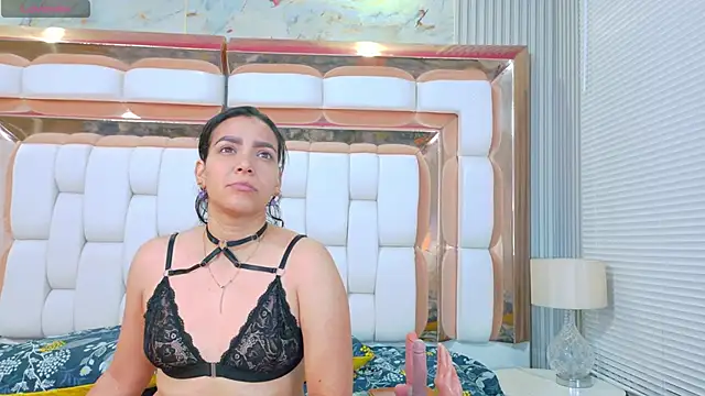 Sluttyandmature online show from November 2025 12:28:02 PM