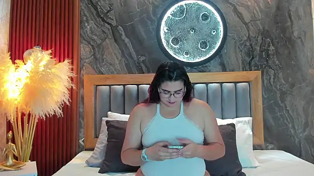 BellaPeers  online show from November 2025 12:09:01 PM