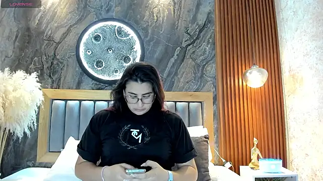 BellaPeers  online show from May 2026 11:29:01 AM