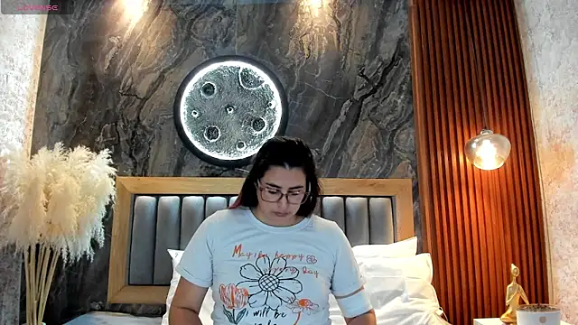 BellaPeers  online show from May 2026 10:32:02 AM