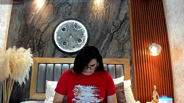 BellaPeers  online show from May 2026 11:32:01 AM