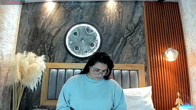 BellaPeers  online show from May 2026 10:38:02 AM