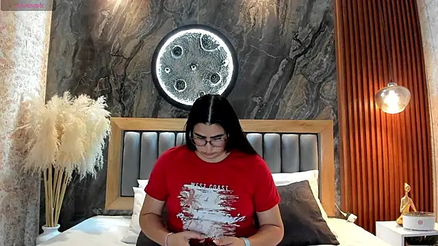 BellaPeers  online show from June 2026 11:21:02 AM