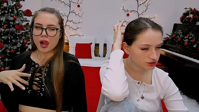 queenofjoyy online show from December 2024 04:04:02 PM