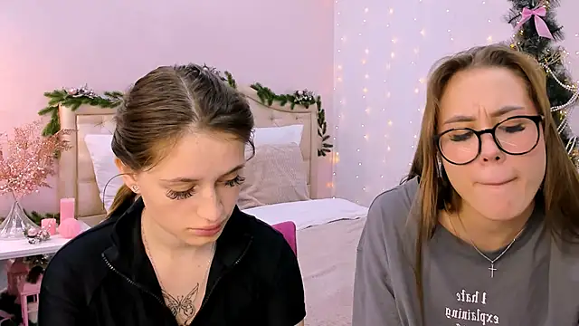 queenofjoyy online show from December 2024 03:09:02 PM