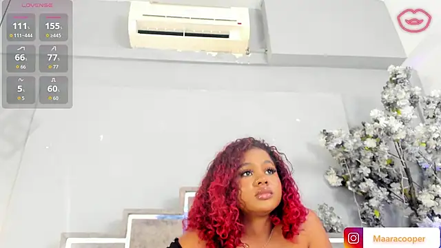 Snapshot of Maaracooper chatting on June 2026 06:52:02 AM Maaracooper online show from June 2026 06:52:02 AM