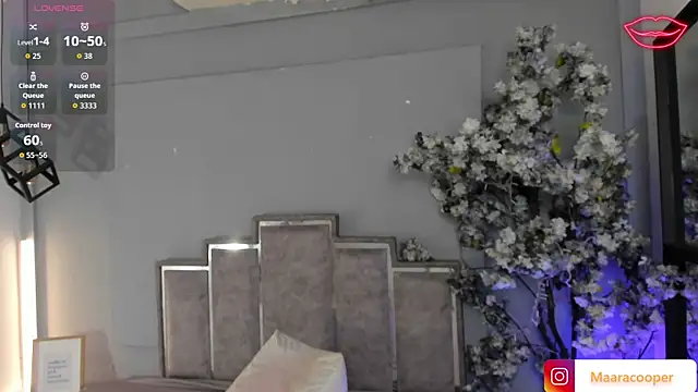 Maaracooper online show from May 2026 03:48:02 AM