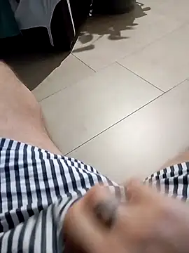 Snapshot of solarere chatting on December 2024 04:50:01 PM solarere online show from December 2024 04:50:01 PM