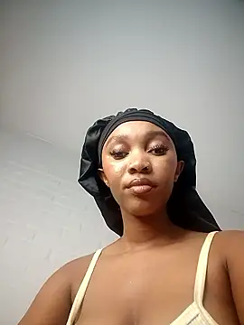 Shria107 online show from January 2026 11:47:01 AM