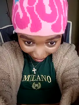 Snapshot of Shria107 chatting on October 2025 08:13:01 AM Shria107 online show from October 2025 08:13:01 AM