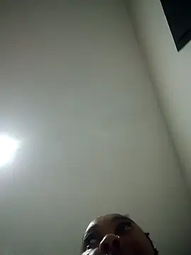 Shria107 online show from February 2026 12:11:01 AM