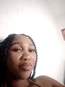 Shria107 online show from February 2026 11:04:01 PM