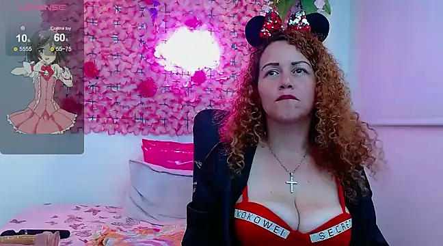 Snapshot of BLONDE_SEXYHOT chatting on February 2025 10:27:02 AM BLONDE SEXYHOT online show from February 2025 10:27:02 AM