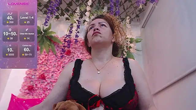 BLONDE SEXYHOT online show from February 2026 10:01:02 AM