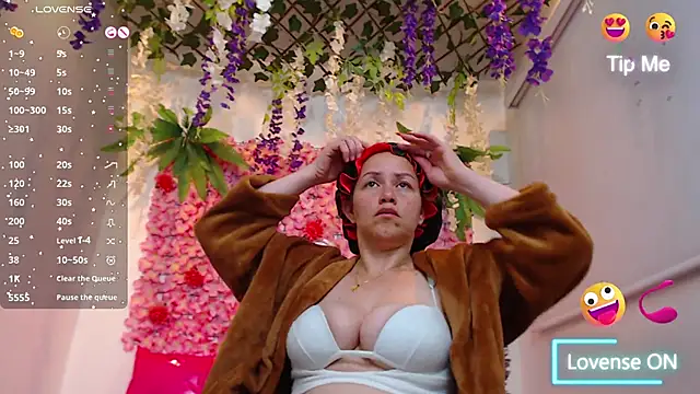 BLONDE SEXYHOT online show from January 2026 11:50:01 AM