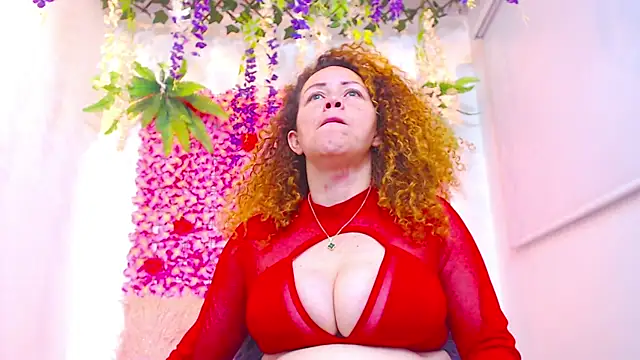 Snapshot of BLONDE_SEXYHOT chatting on November 2025 09:59:01 PM BLONDE SEXYHOT online show from November 2025 09:59:01 PM