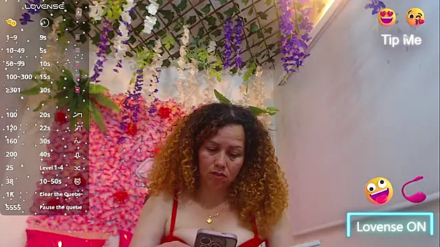 BLONDE SEXYHOT online show from January 2026 04:36:02 PM