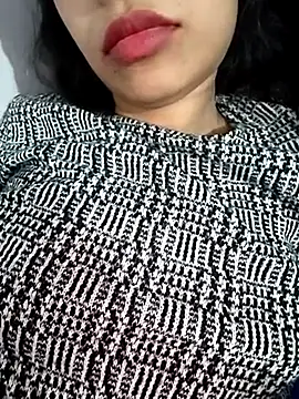 Snapshot of catreena chatting on February 2025 09:53:01 PM catreena online show from February 2025 09:53:01 PM