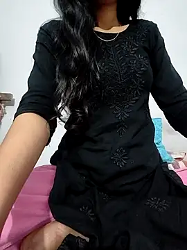 Snapshot of catreena chatting on November 2025 06:56:02 PM catreena online show from November 2025 06:56:02 PM