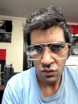 iamexist800 online show from November 2025 07:47:02 PM