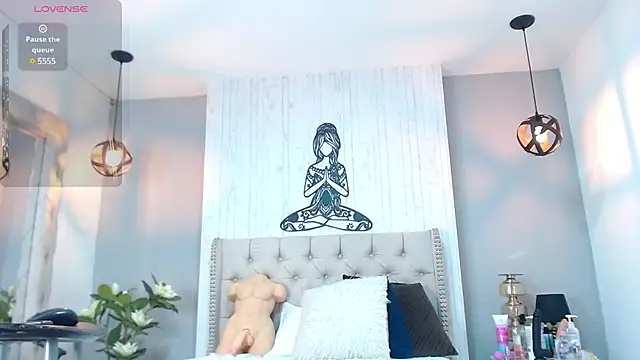 natasha cortez online show from March 2025 04:15:02 PM