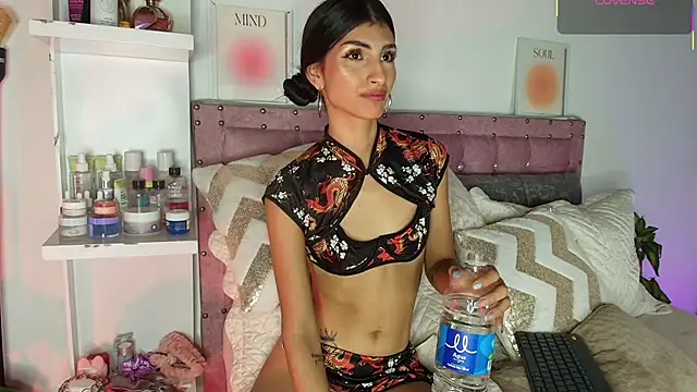 April Scarlett online show from October 2025 11:50:01 PM