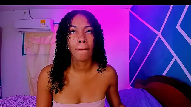 sasha fox00 online show from September 2025 04:19:02 AM