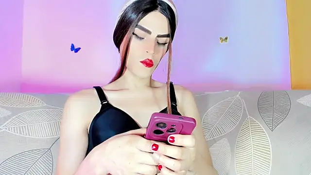 TatiGil online show from April 2026 07:58:02 PM